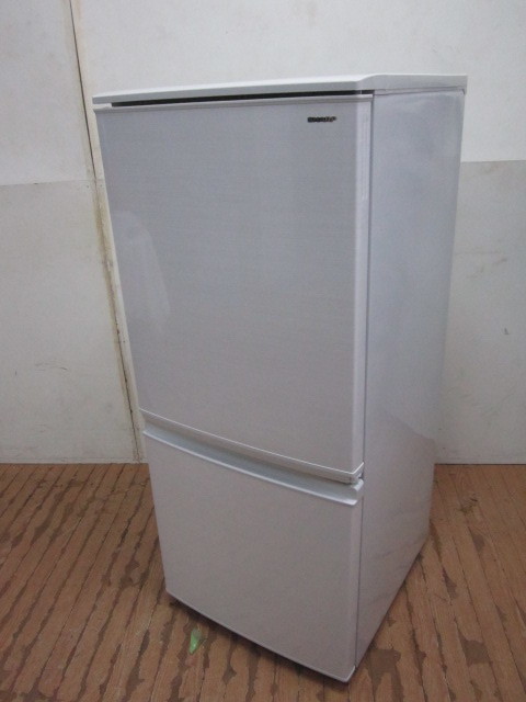 関東送料無料・シャープ 137L・2ドア冷蔵庫・SJ-D14F-W(美品)・20年製