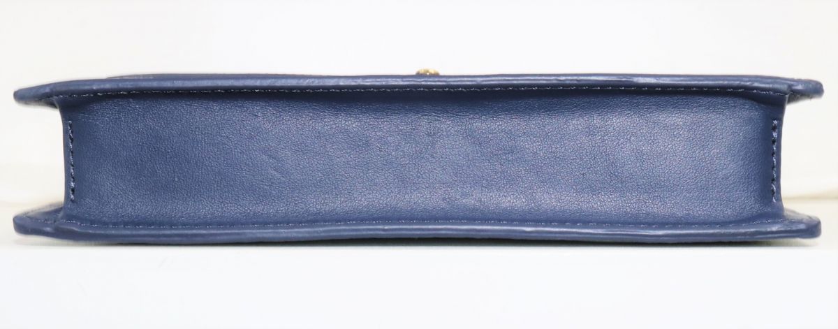 未使用品　ポールスミス バッグ ショルダーバッグ キーホールエンベロープ 未使用に近い】ポールスミス Paul Smith ショルダーバッグ メタリック