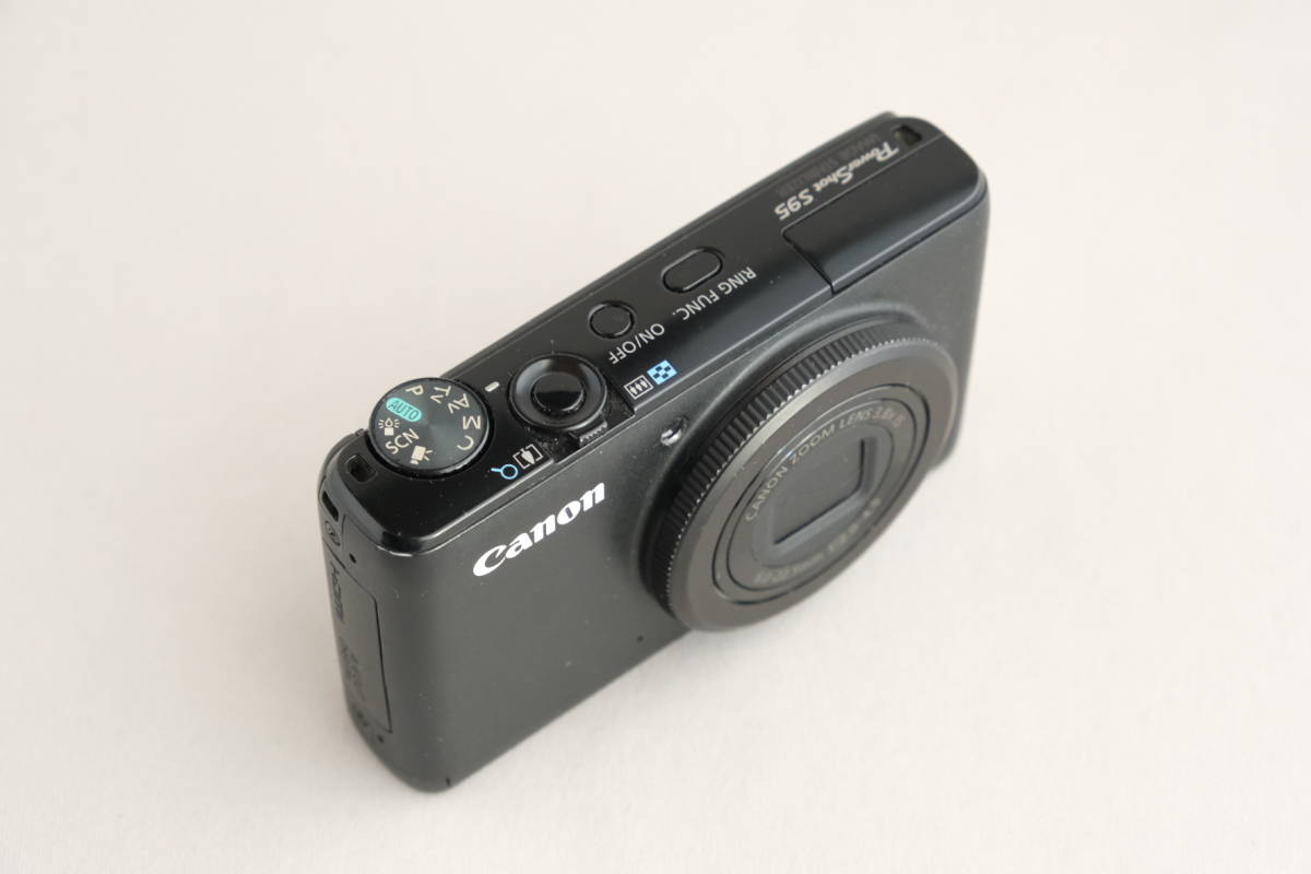 訳あり・美品】「コンパクトの名機」 CANON PowerShot S95 化粧箱