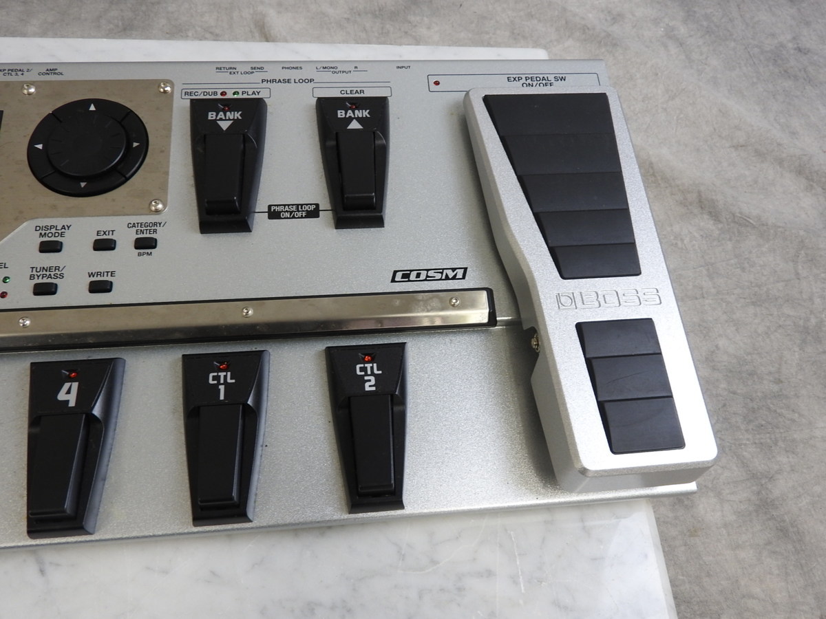 ☆BOSS GT-10 ギターマルチエフェクター ソフトケース付き ☆中古 