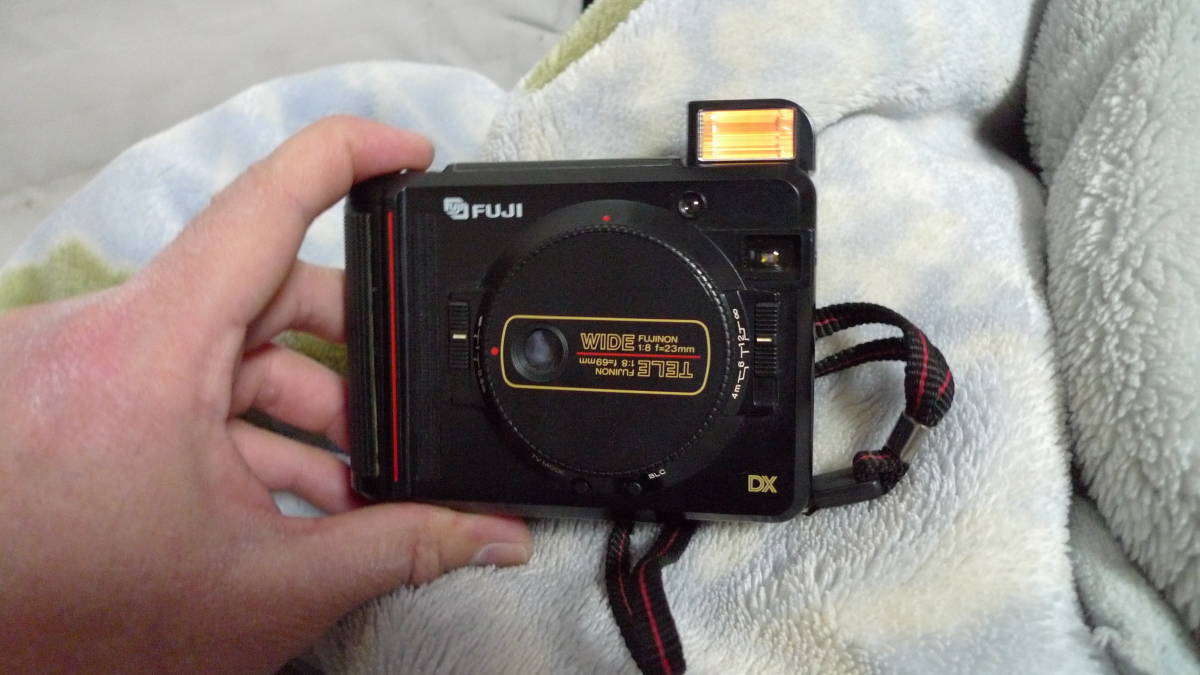FUJI TW-3 Twing 電池交換済み FUJI TW-3 電池交換済み Twing - TW-3完動品ハーフカメラ ツイング
