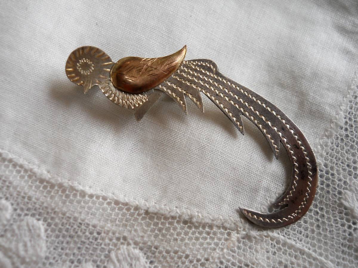 グァテマラ製アンティーク 世界一美しい鳥 ケツァール ブローチ 純銀 シルバー 売買されたオークション情報 Yahooの商品情報をアーカイブ公開 オークファン Aucfan Com