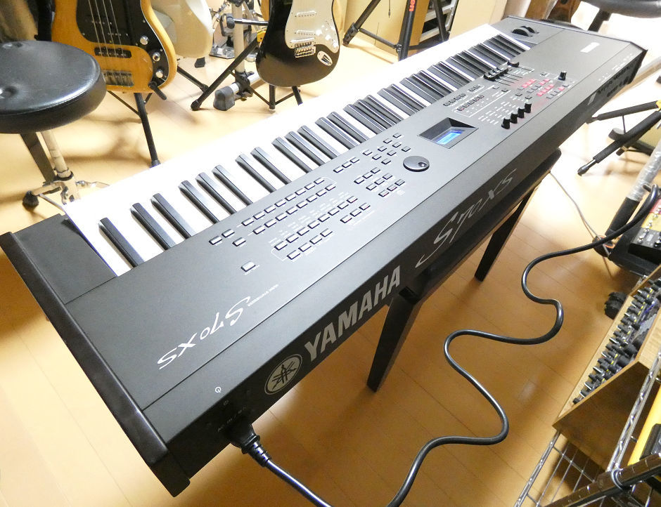 YAMAHA S70 XS シンセサイザー 76鍵ピアノタッチ（バランスドハンマー