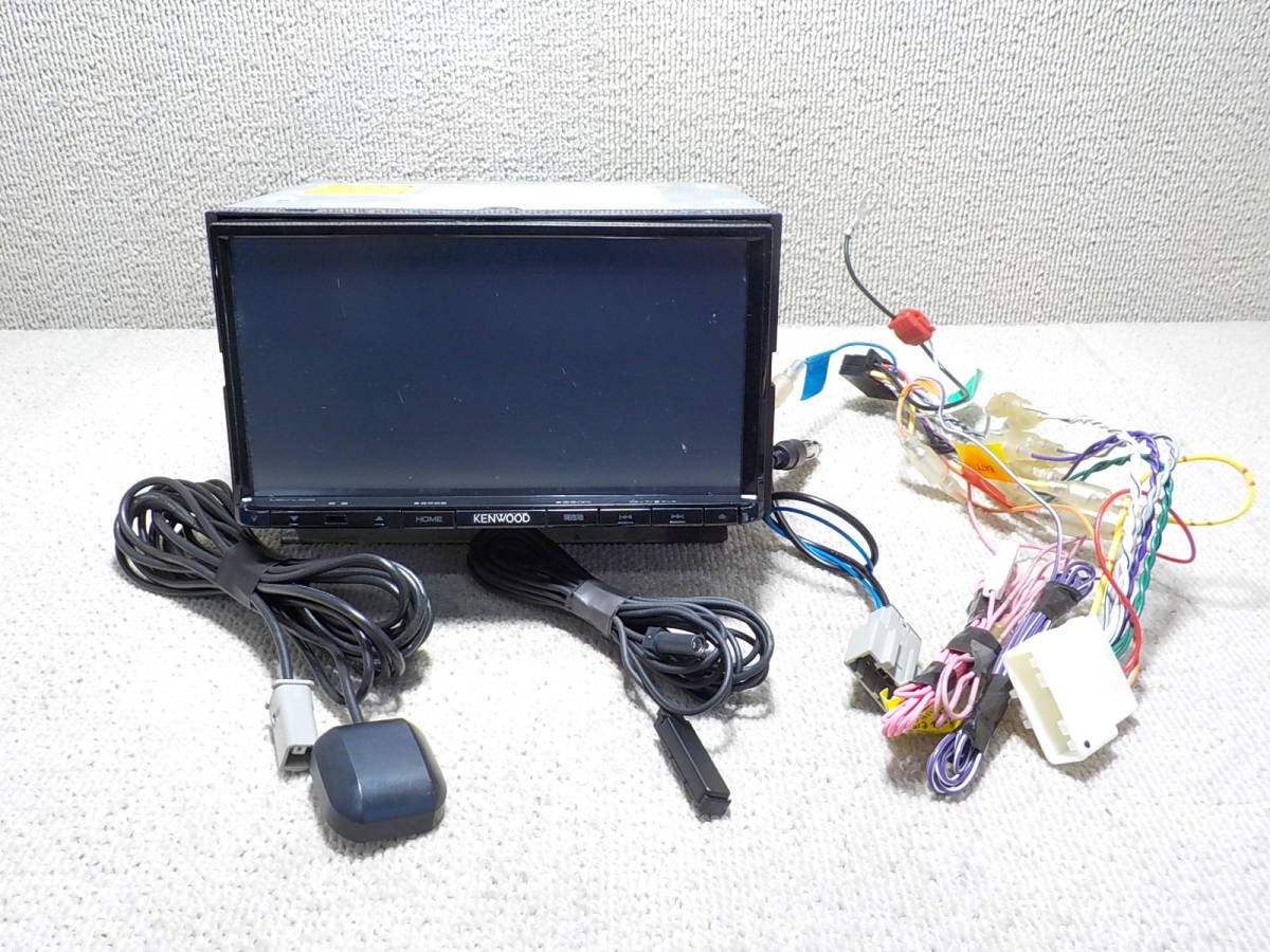 ケンウッド KENWOOD メモリーナビ MDV-L403W 彩速ナビ 2019年地図 TV