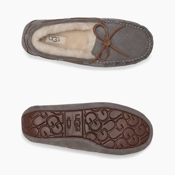 アウトレット UGG(アグ)レディース ムートン シューズ モカシン ダコタ