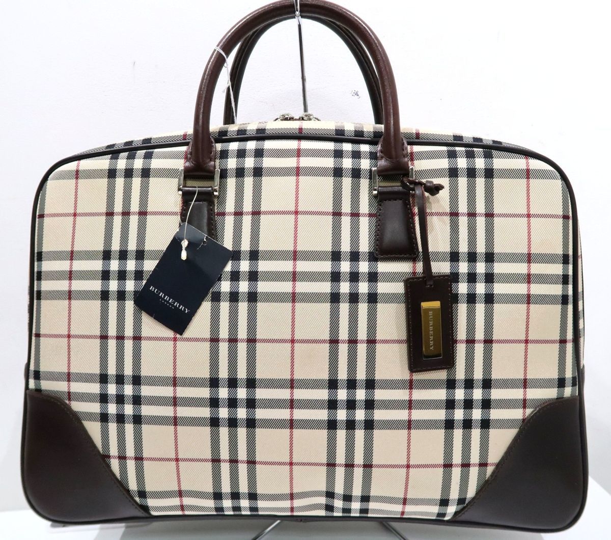 未使用 超美品 バーバリー ブリーフケース ベージュ チェック ノバチェック トートバッグ 書類バッグ ビジネスバッグ