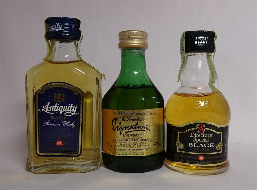 飲料・酒 ウイスキーミニチュアボトル3本セット
