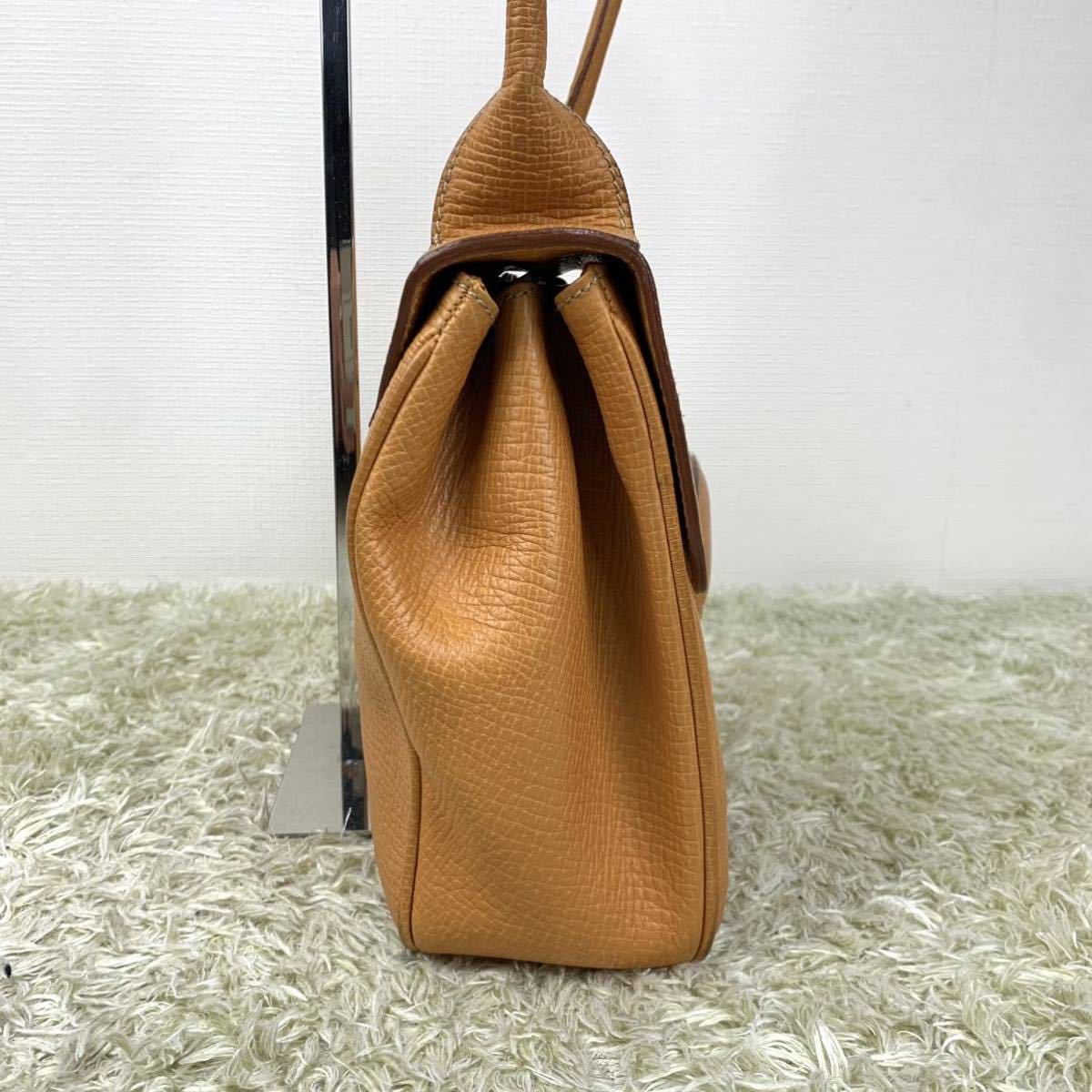 1円 希少バルセロナ! ロエベ『王室御用達』LOEWE ショルダーバッグ 斜 