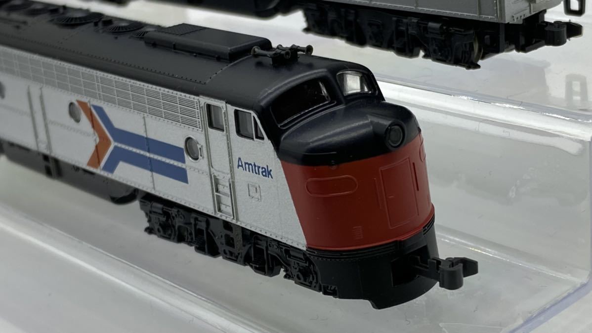 Amtrak com: Kato N Set USA Model Products Train 8-Car Era” “Rainbow &amp; II Locomotive and