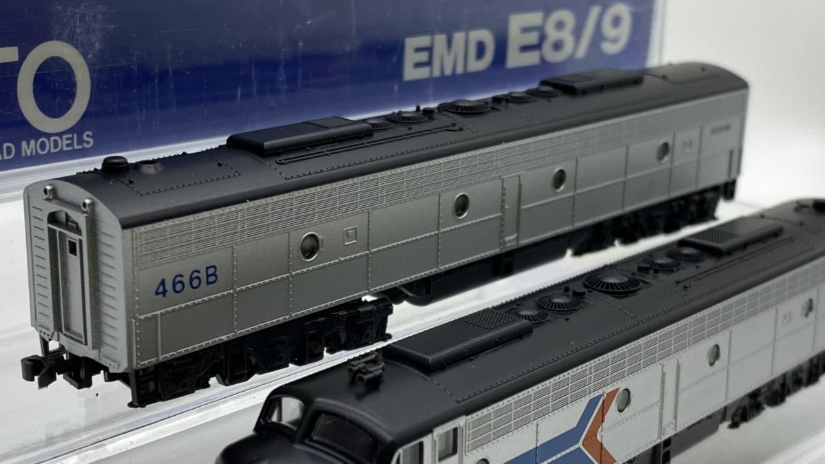 Amtrak com: Kato N Set USA Model Products Train 8-Car Era” “Rainbow &amp; II Locomotive and