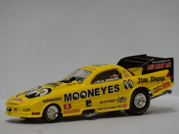 MAC TOOLS + MOONEYES ムーンアイズ FUNNY CAR / 1:24