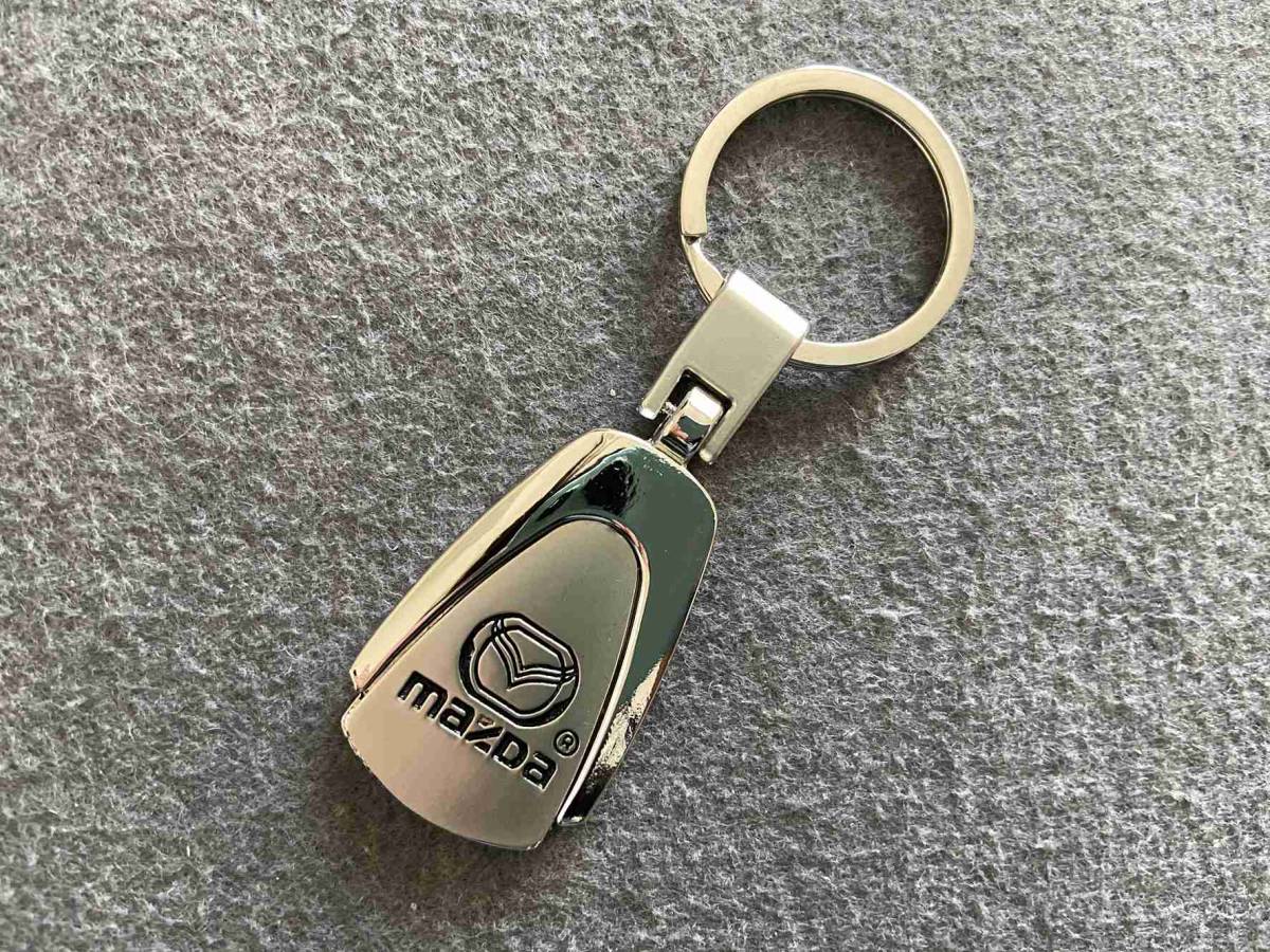 112 マツダ MAZDA 車のロゴキーホルダーアクセサリーキーリング 軽量 