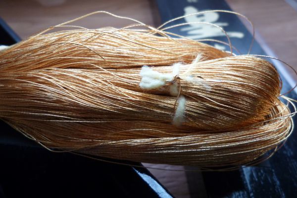 純金 絲 K24 絲 未使用品 新品1束 約100g皇 すめらぎ 木箱入り 金糸 