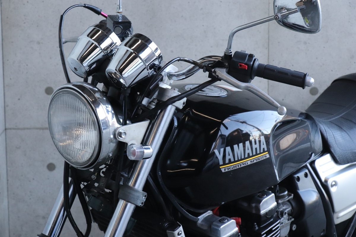 xjr400 4hm 平成5年式　車検令和9年6月 xjr400 4hm 平成5年式 車検令和9年6月の通販｜godisfabrica.com