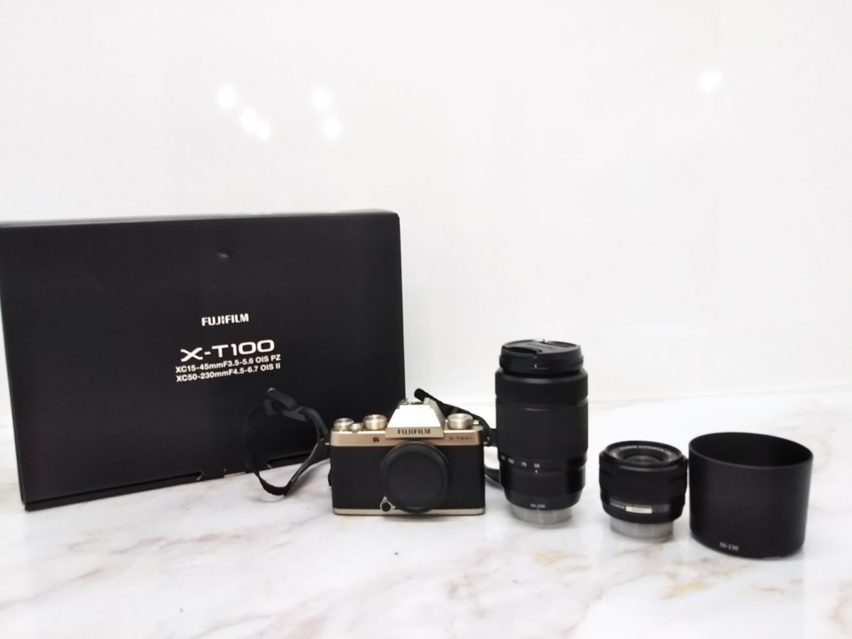 現状品 デジタルカメラ ダブルレンズキット FUJIFILM X-T100 XC15-45mm