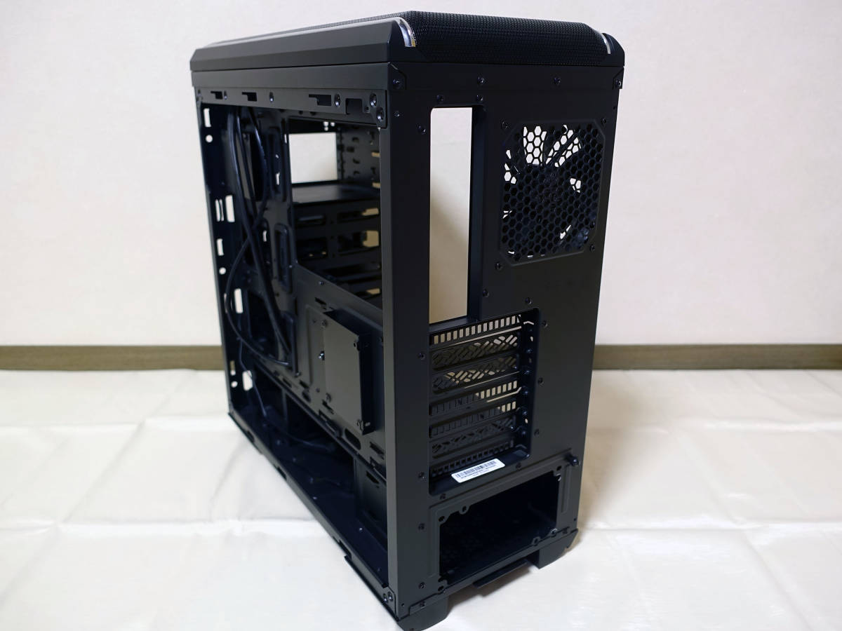 クーラーマスター MasterBox CM694 TG 強化ガラスサイドパネル仕様
