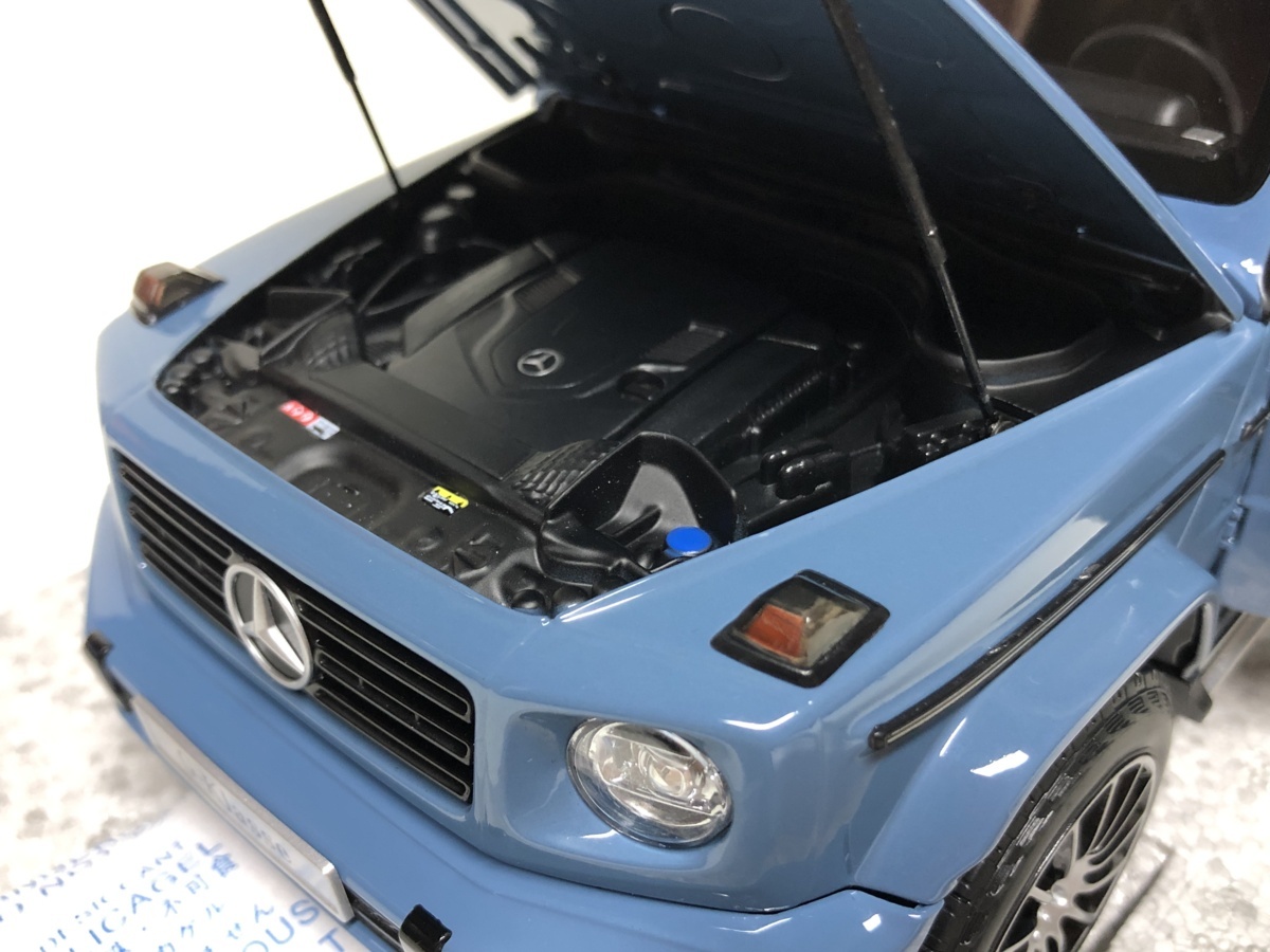 Mercedes-Benz Collection 1/18 G-Class W463 2018 Vintage Blue