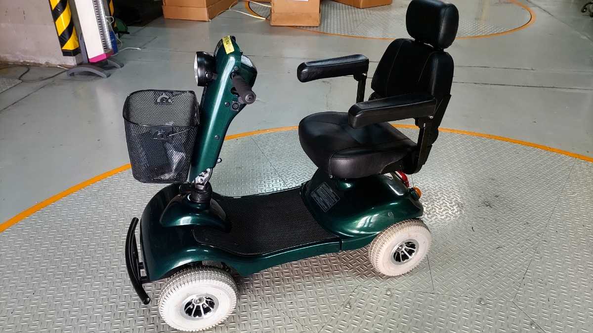 ワケアリあり現品 バッテリー 免許不要 公道可 電動車いす セニアカー 新古車 リミッターカット 爆速10km H改も可 電動車 売買されたオークション情報 Yahooの商品情報をアーカイブ公開 オークファン Aucfan Com