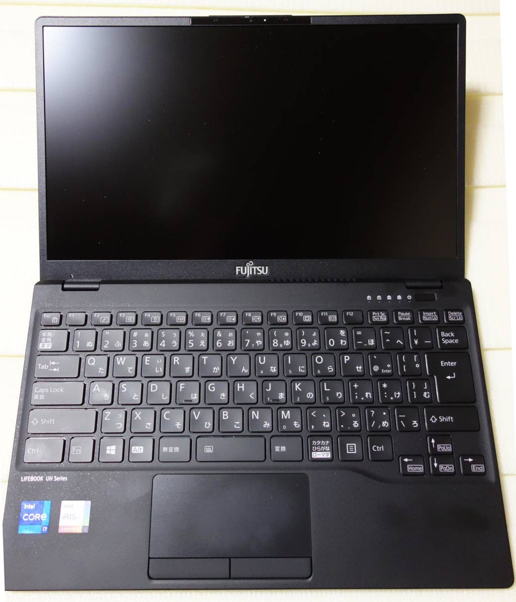 富士通LIFEBOOK WU2/E3 型名FMVWE3U27:832g：中古きれいな状態：送料 