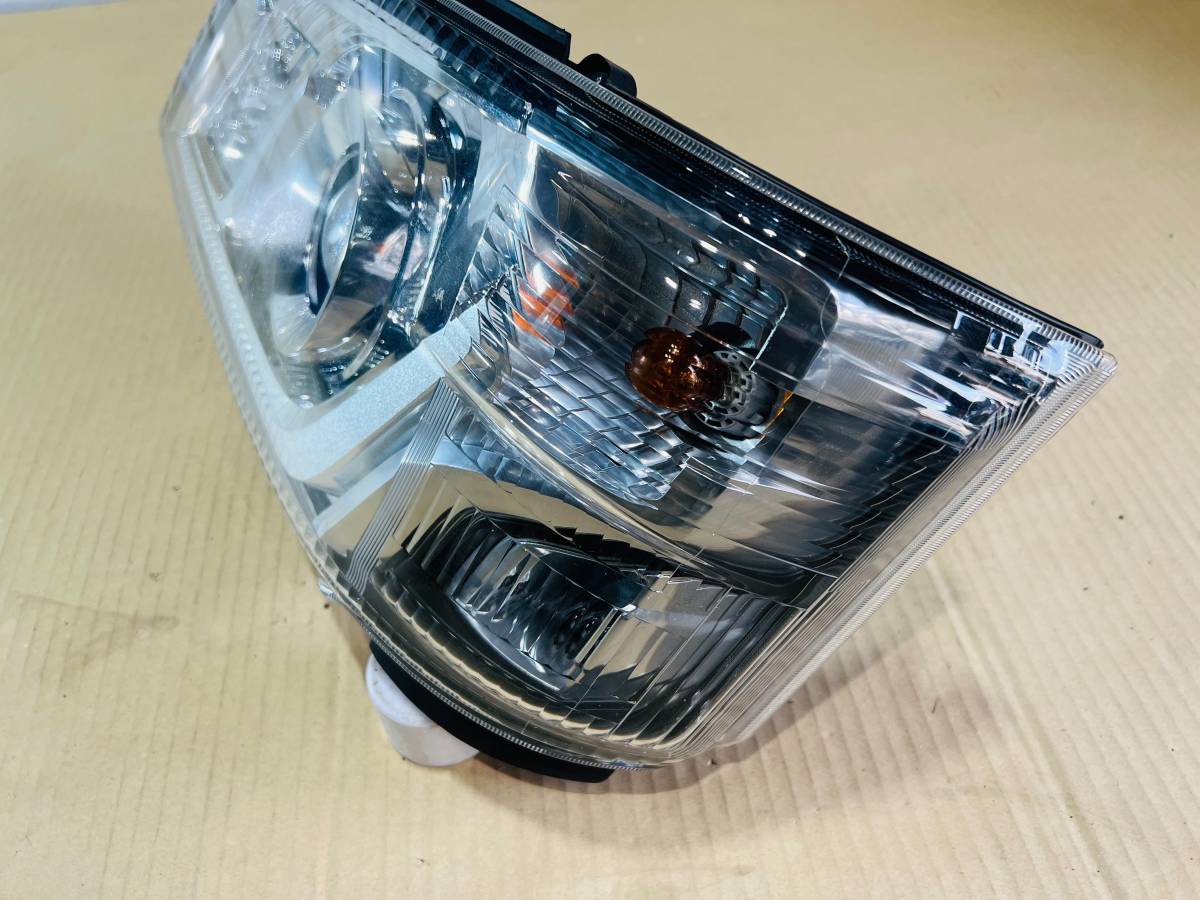 平成25年式 トヨタ ダイナ 左ヘッドライト 21万㎞ N04C TKGー