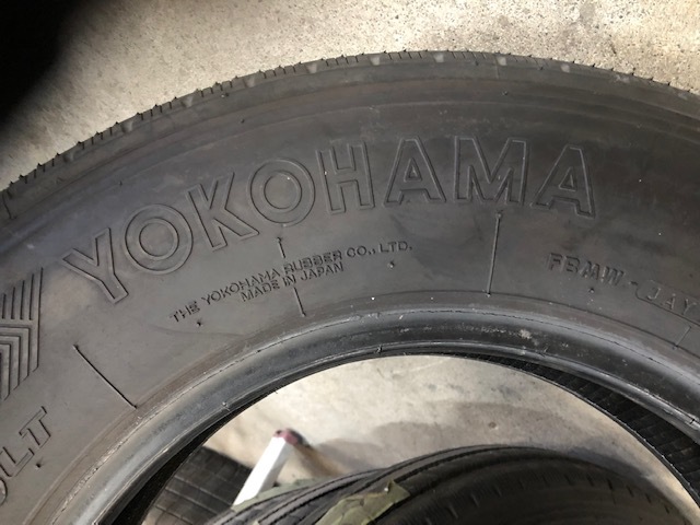 ☆195/85R16 114/112L ☆YOKOHAMA SUPER STEEL RY108 A 中古 LTタイヤ