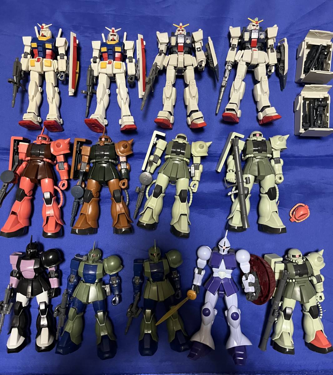 Hguc Rx 78 2 陸戦型ガンダム シャア専用ザク 量産型ザク ガルマ ザビ専用ザク ザク 旧ザク 黒い三連星 ギャン 13体 組み済み 機動戦士ガンダム 売買されたオークション情報 Yahooの商品情報をアーカイブ公開 オークファン Aucfan Com