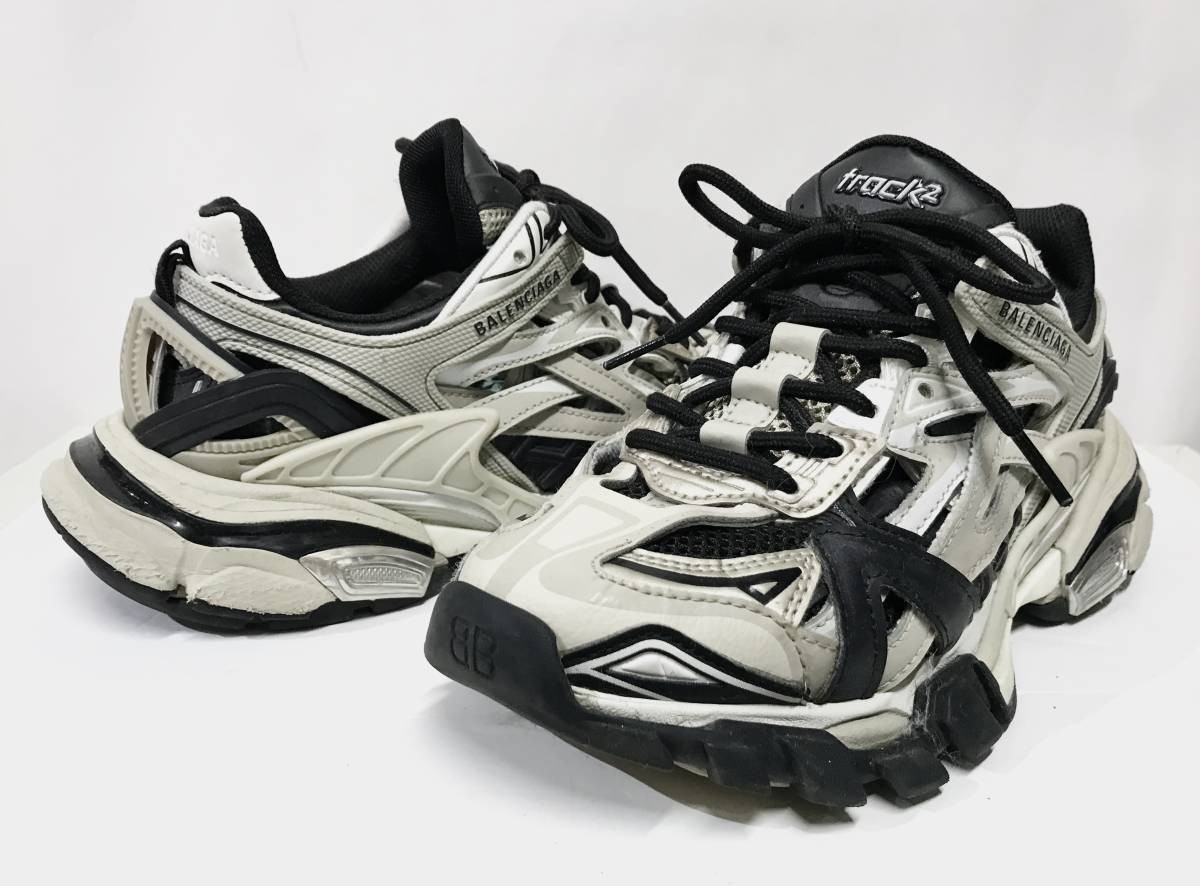 【大人気，新品】 BALENCIAGA TRACK2 TRANER US6 24cm ベージュ/ブラック バレンシアガ トラックトレーナー スニーカー シューズ 靴 568615(女性用)｜売買されたオークション情報、yahooの商品情報をアーカイブ公開 - オー 女性用