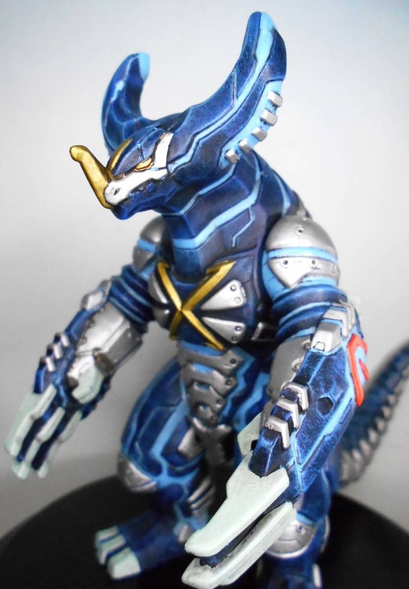 ウルトラ怪獣シリーズ 電脳怪獣サイバーゴモラ(ソフビ) リペイント