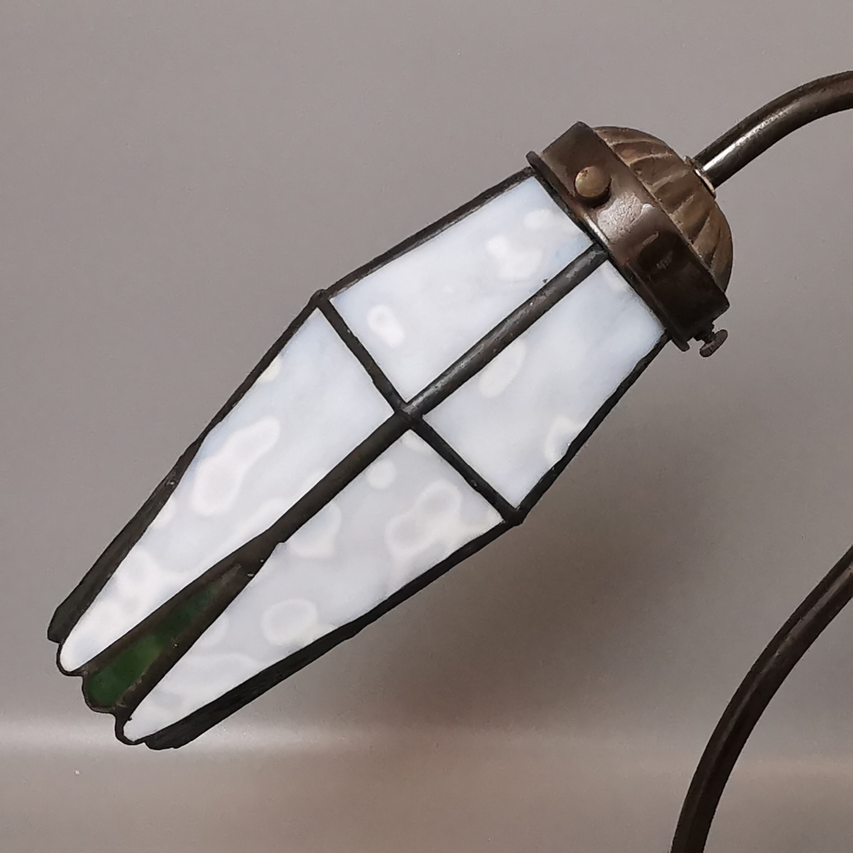 ステンドグラス テーブルランプ 高さ約38cm アンティーク調 卓上ランプ 照明 動作確認済 Z1525_3