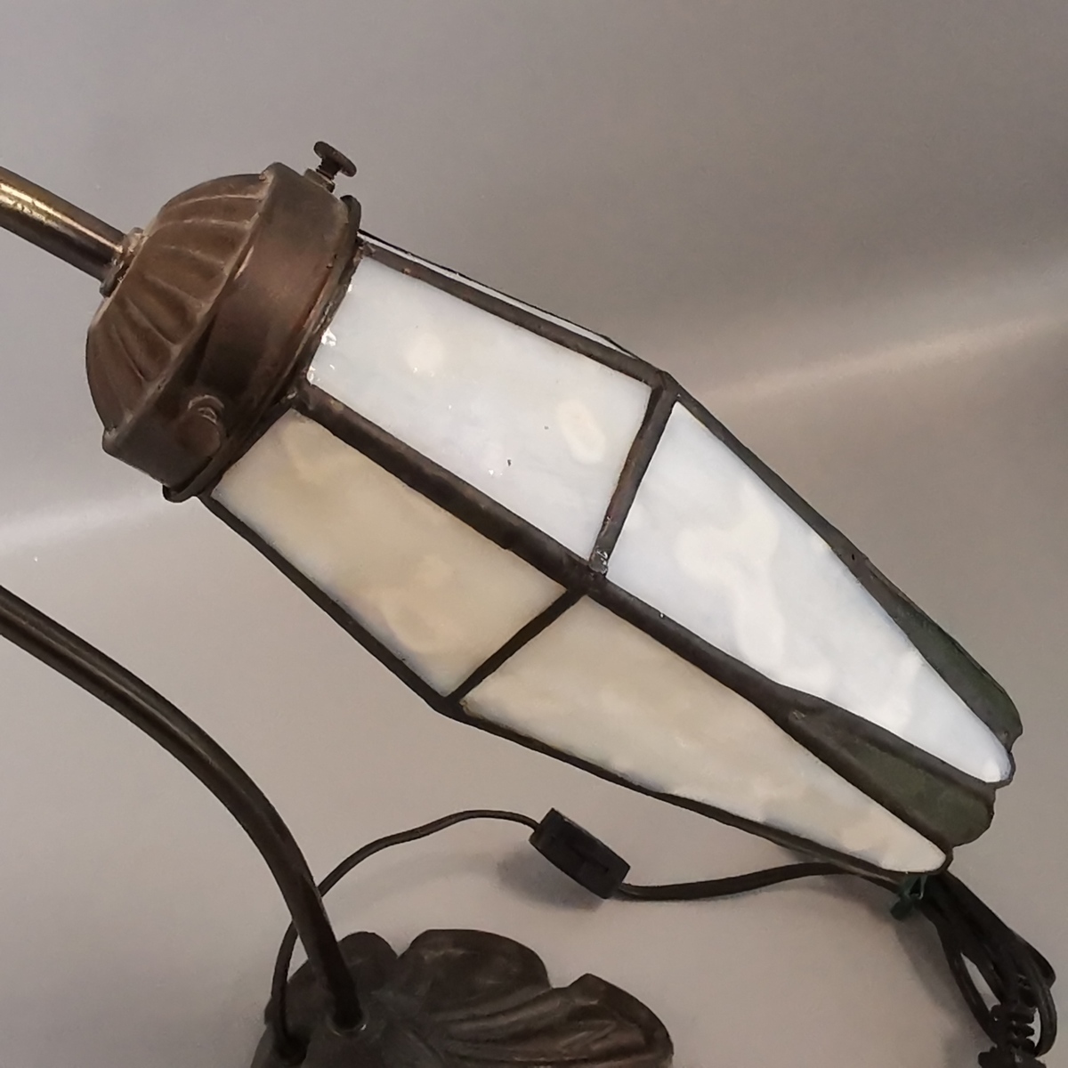 ステンドグラス テーブルランプ 高さ約38cm アンティーク調 卓上ランプ 照明 動作確認済 Z1525_6