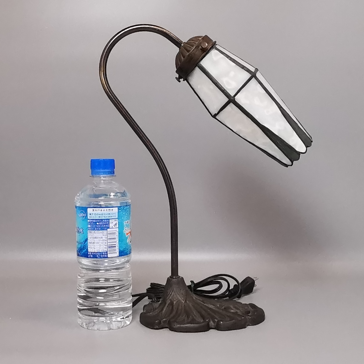 ステンドグラス テーブルランプ 高さ約38cm アンティーク調 卓上ランプ 照明 動作確認済 Z1525_9