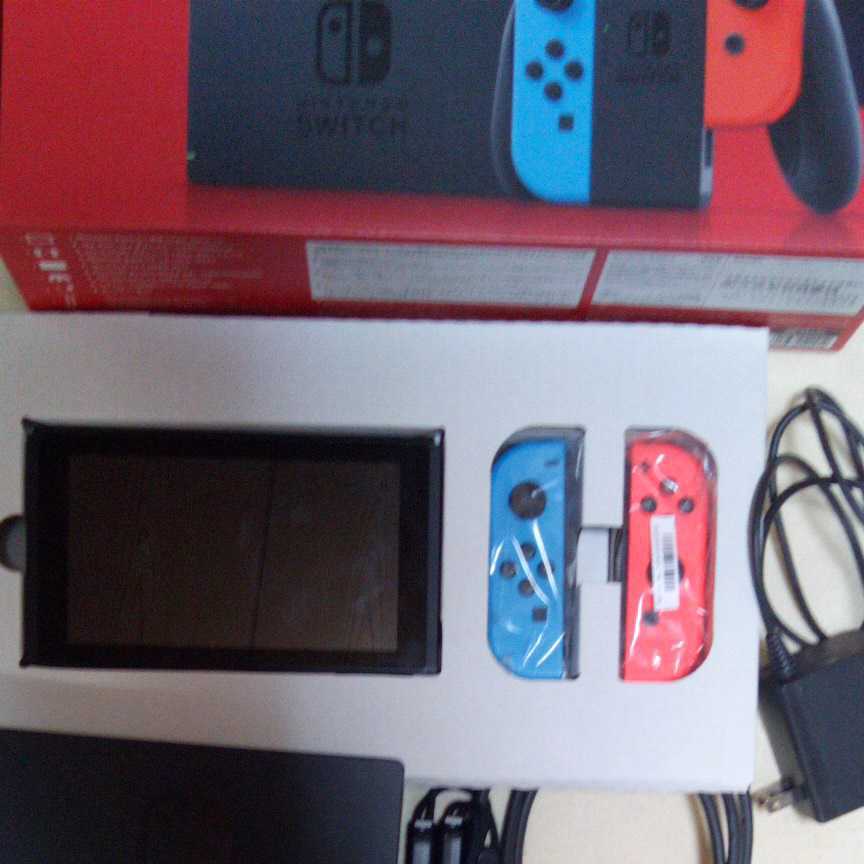 美品　ニンテンドースイッチ 付属品込　任天堂スイッチ　本体_2
