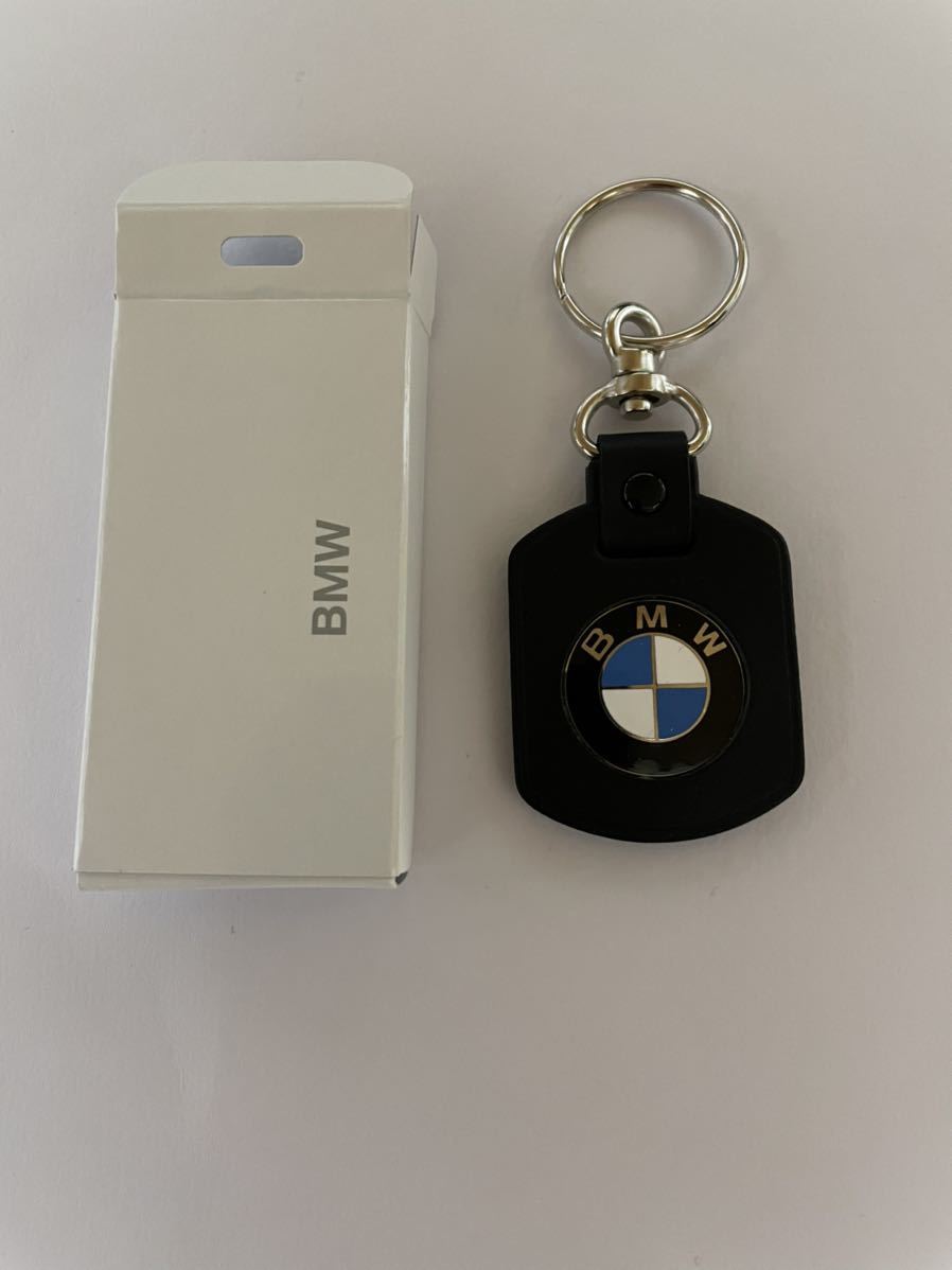 未使用】 BMWキーホルダー BMW純正 レザーキーホルダー (BMW)｜売買 