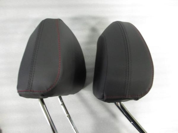 スバル WRX STi(VAB)純正STiヘッドレスト(フロントシート左右用)