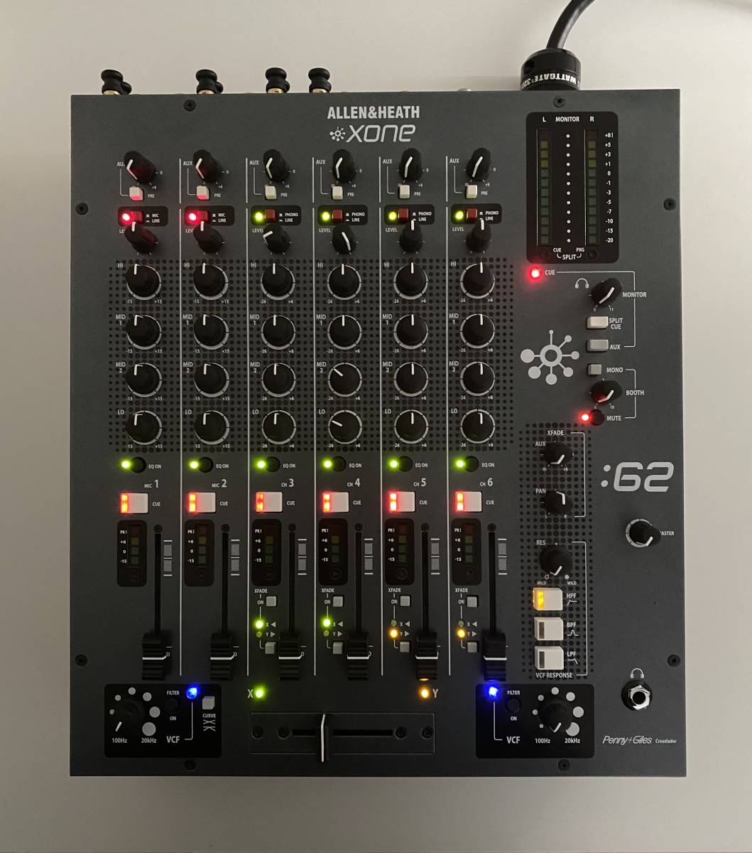 ALLEN&HEATH XONE 62 DJミキサー