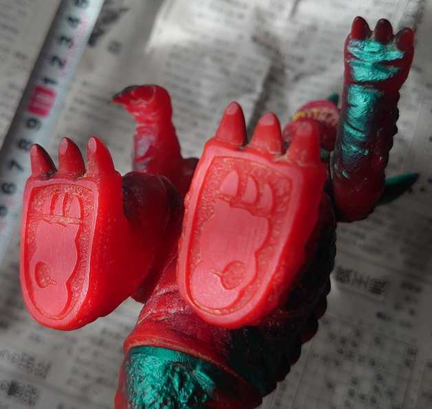 匿名可能 ウルトラマン ソフビ フィギュア バラゴン 怪獣 当時物