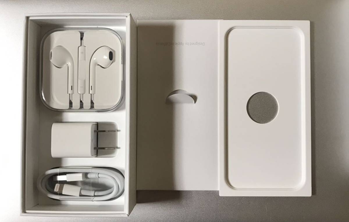 SIMロック解除 iPhoneSE 128GB Apple 付属品 UQモバイル SIMフリー