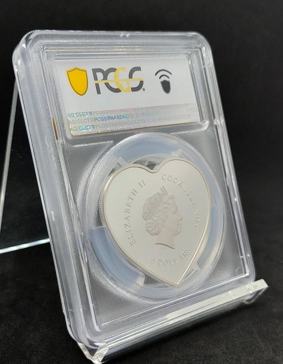 ☆1円スタート《スワロフスキー・魅力的なハート型・最新》最高鑑定  