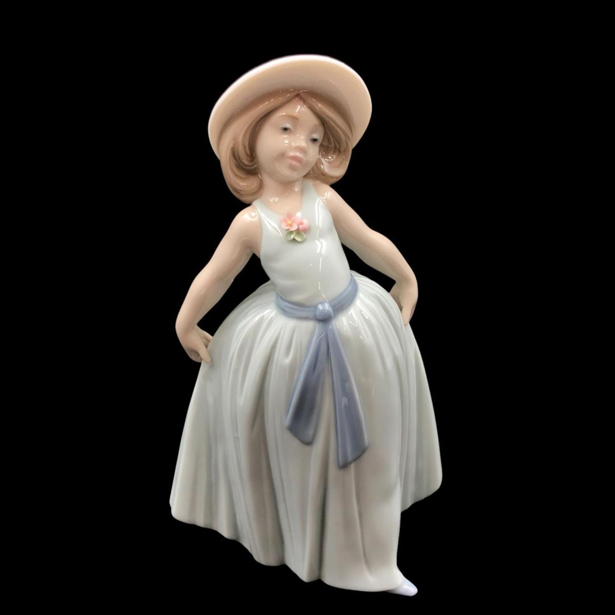 未使用品！ ☆リヤドロ☆ 可愛いロシータ フィギュリン 人形 未使用品！ ☆リヤドロ☆ 可愛いロシータ フィギュリン 人形 リヤドロ
