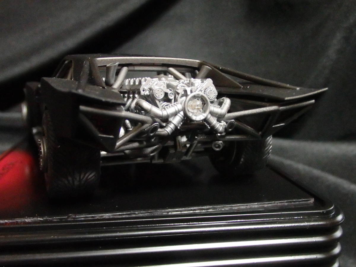 1/35 SCALE バットモービル （THE BATMAN）塗装完成品_6