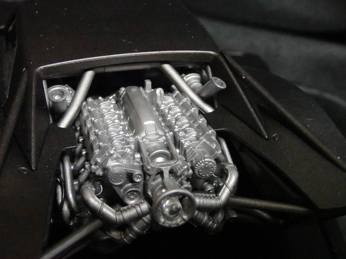 1/35 SCALE バットモービル （THE BATMAN）塗装完成品_7