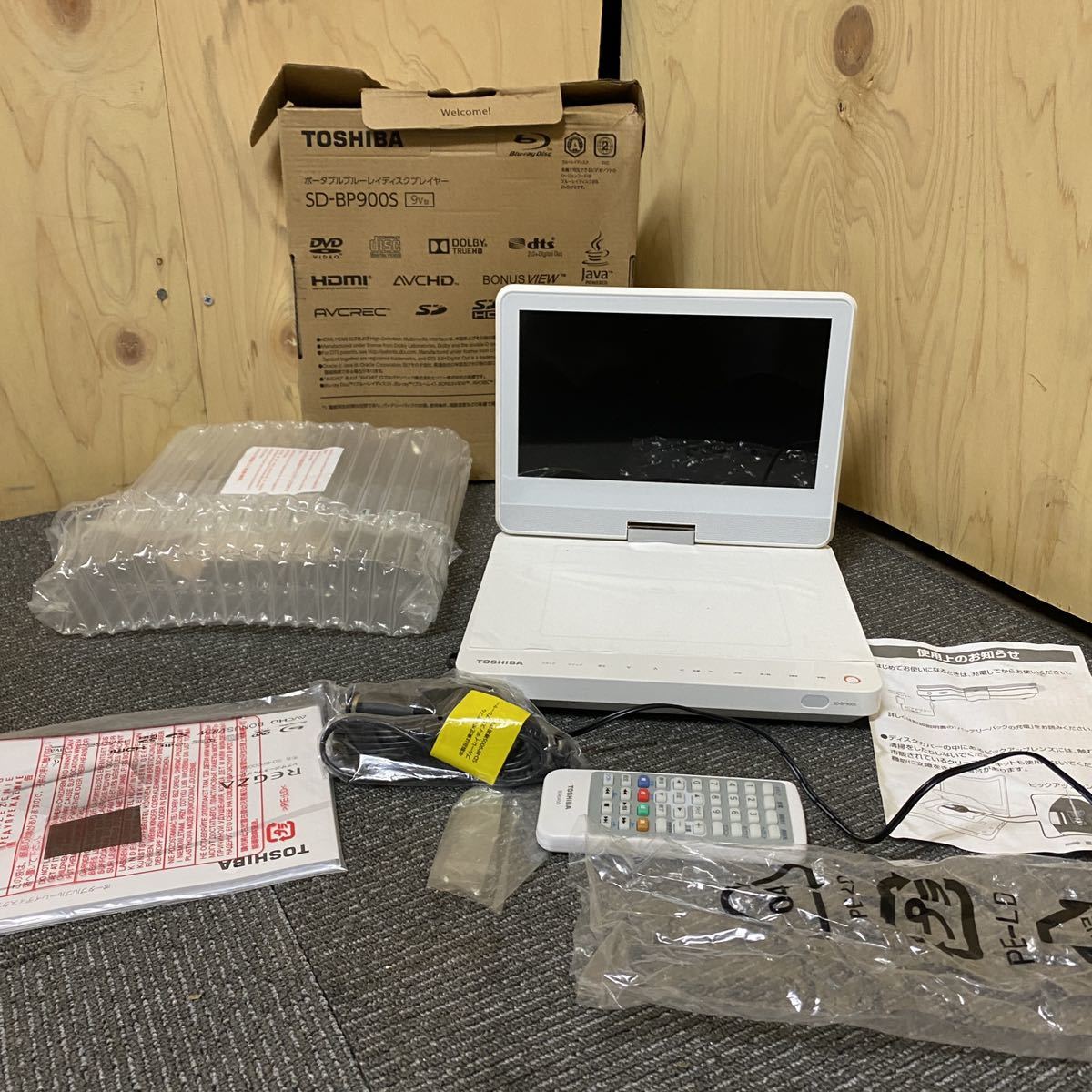 TOSHIBA 間違え ポータブルブルーレイプレーヤー SD-BP900S DVD BD