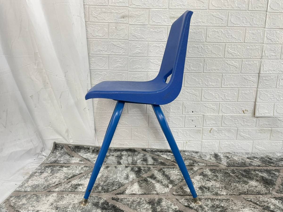 【HOT，新作登場】 アメリカ家具　スタッキングチェア 2脚セット アメリカンスクール スクールチェア 椅子 (180)☆IC23CK-U