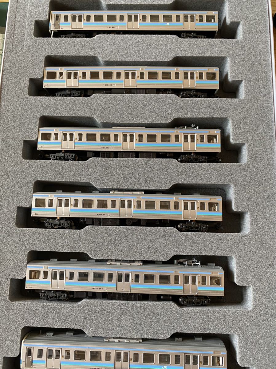 211系2000番台 長野色6両セット(室内灯入) 10-1425 E233系やE353系との 
