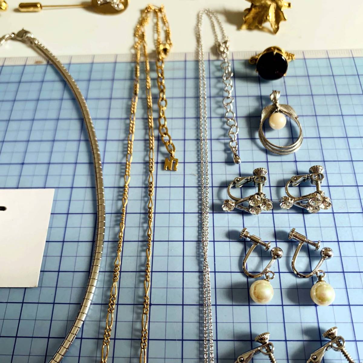 美品 各種アクセサリー NINA RICCI 珊瑚 真珠など お得19点セット お 