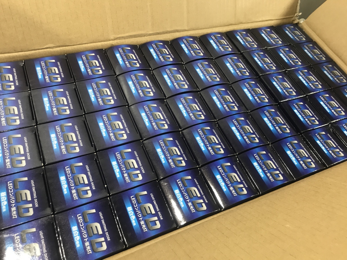 限定SALE，HOT LED コンパクト 蛍光灯 広配光 昼白色 950ルーメン 60W相当 E26口金 AOIECO クリンプ 箱売り 50個セット E087-278(LED電球)｜売買されたオークション情報、yahooの商品情報をアーカイブ公開 - オークフ LED電球