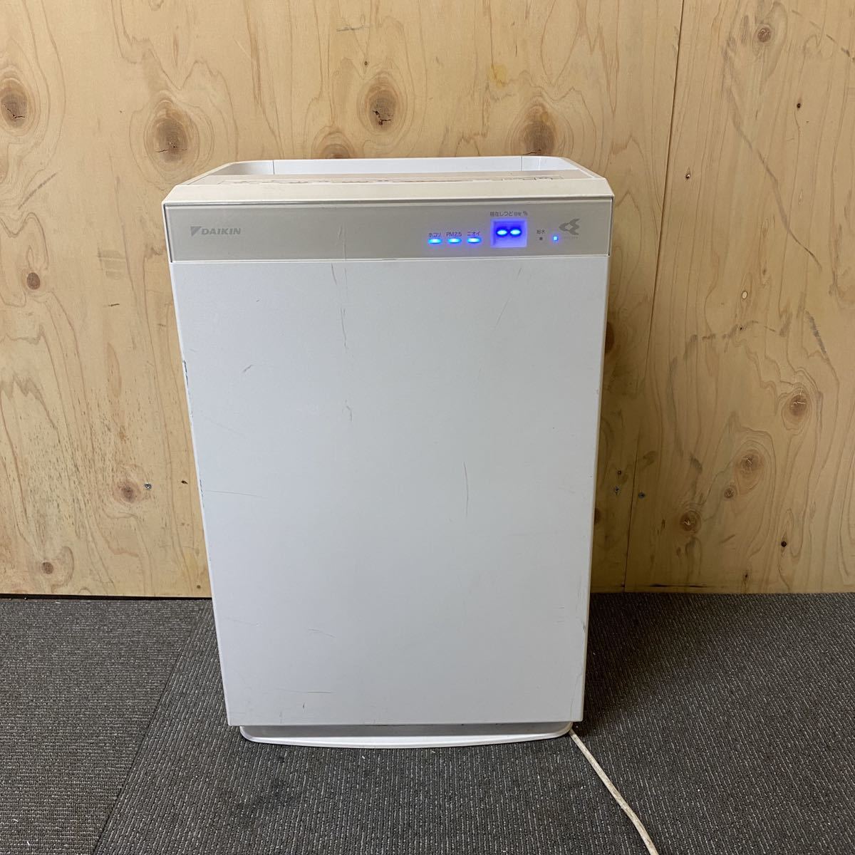 ダイキン加湿空気清浄機 ストリーマ空気清浄機 ACK-70U-W DAIKIN PM2.5