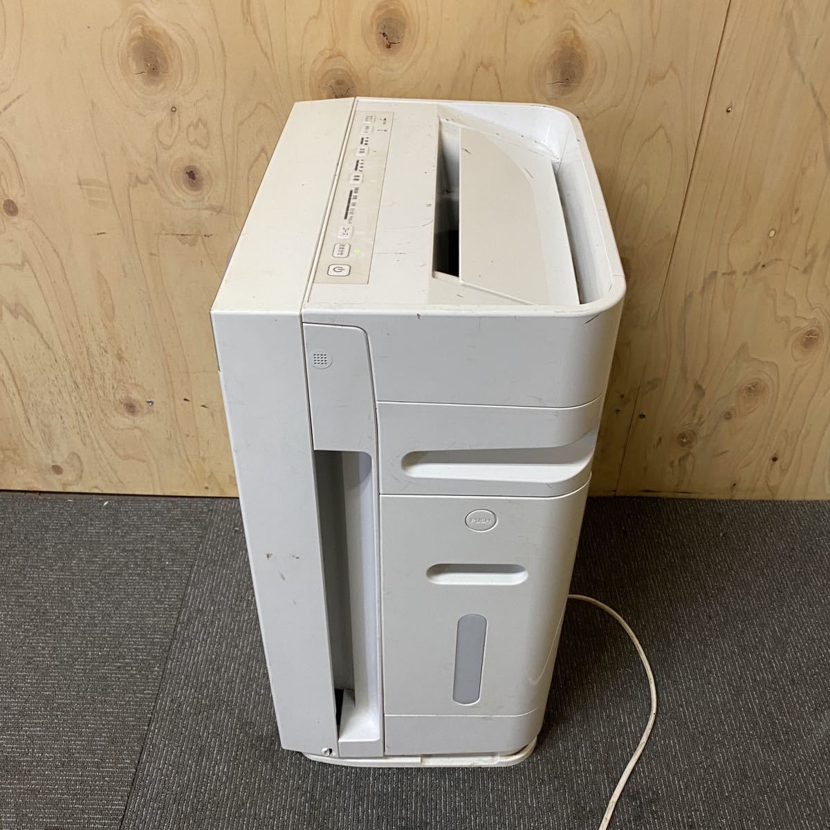 ダイキン加湿空気清浄機 ストリーマ空気清浄機 ACK-70U-W DAIKIN PM2.5