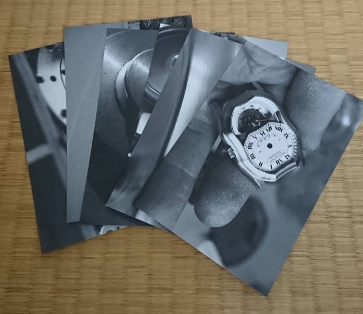 アンティーク腕時計シェルマン発行les Createurs Du Temps時の創造者フィリップ デュフォー ダニエル ロート時計師写真集ポストカード付 アナログ 手巻き 売買されたオークション情報 Yahooの商品情報をアーカイブ公開 オークファン Aucfan Com