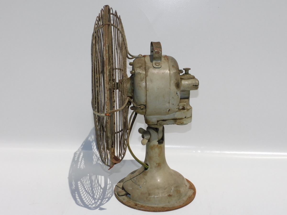 時代物 レトロ扇風機 KDK 川北電気製作所 ジャンク 4枚羽根